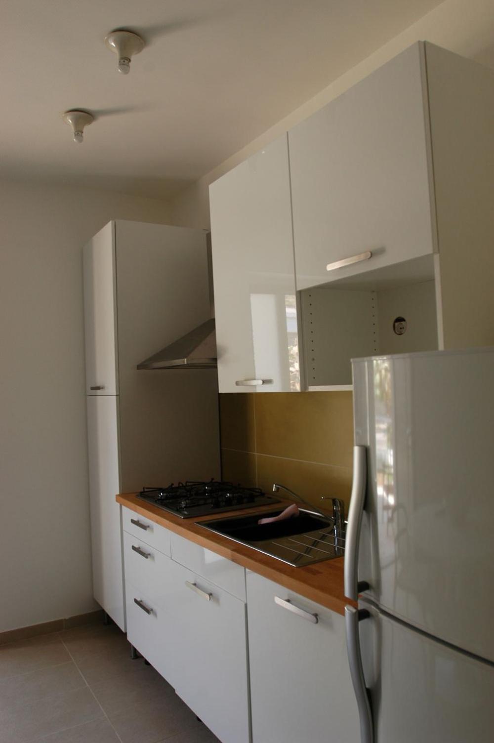 Hotel E Residence Il Faro אצ'יארולי מראה חיצוני תמונה