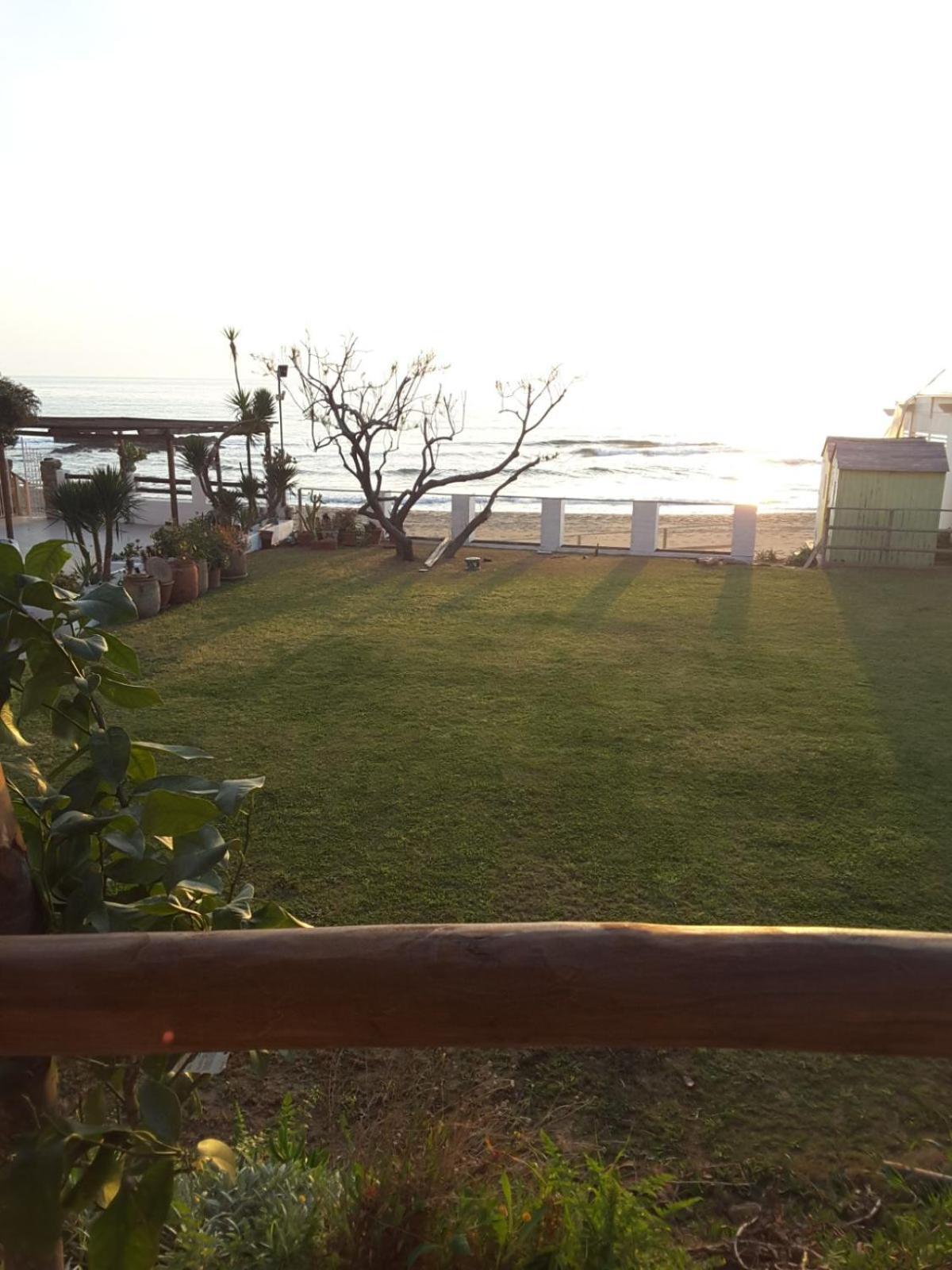 Hotel E Residence Il Faro אצ'יארולי מראה חיצוני תמונה